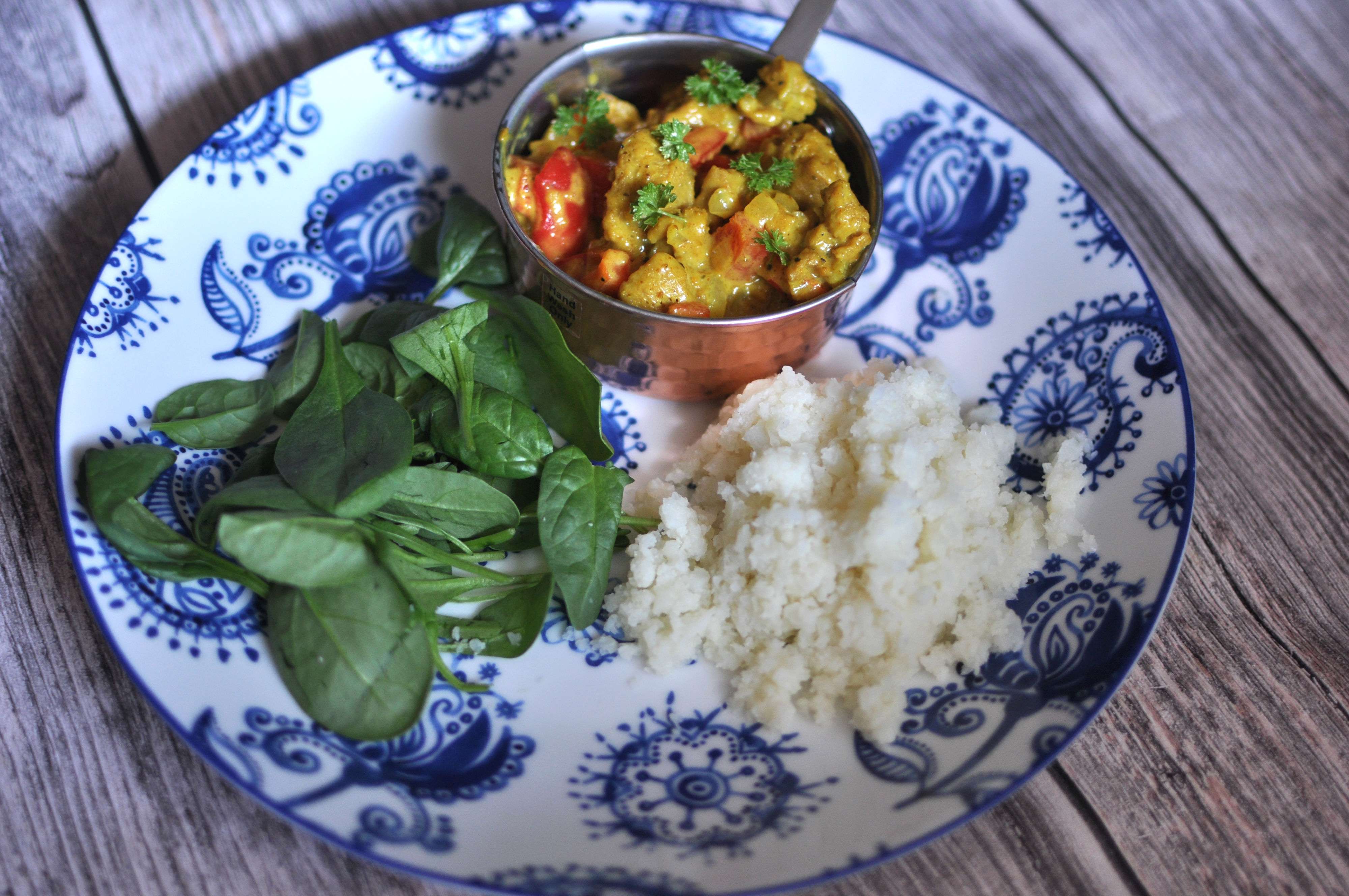 Vegan Curry Chicken With Cauliflower Rice - Low Carb & Keto Recipe